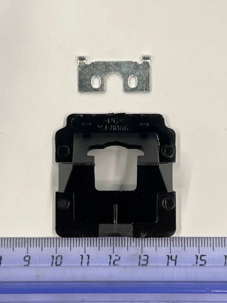 Адаптер под заднюю камеру в штатное место Mitsubishi Outlander XL, Citroen C-Crosser